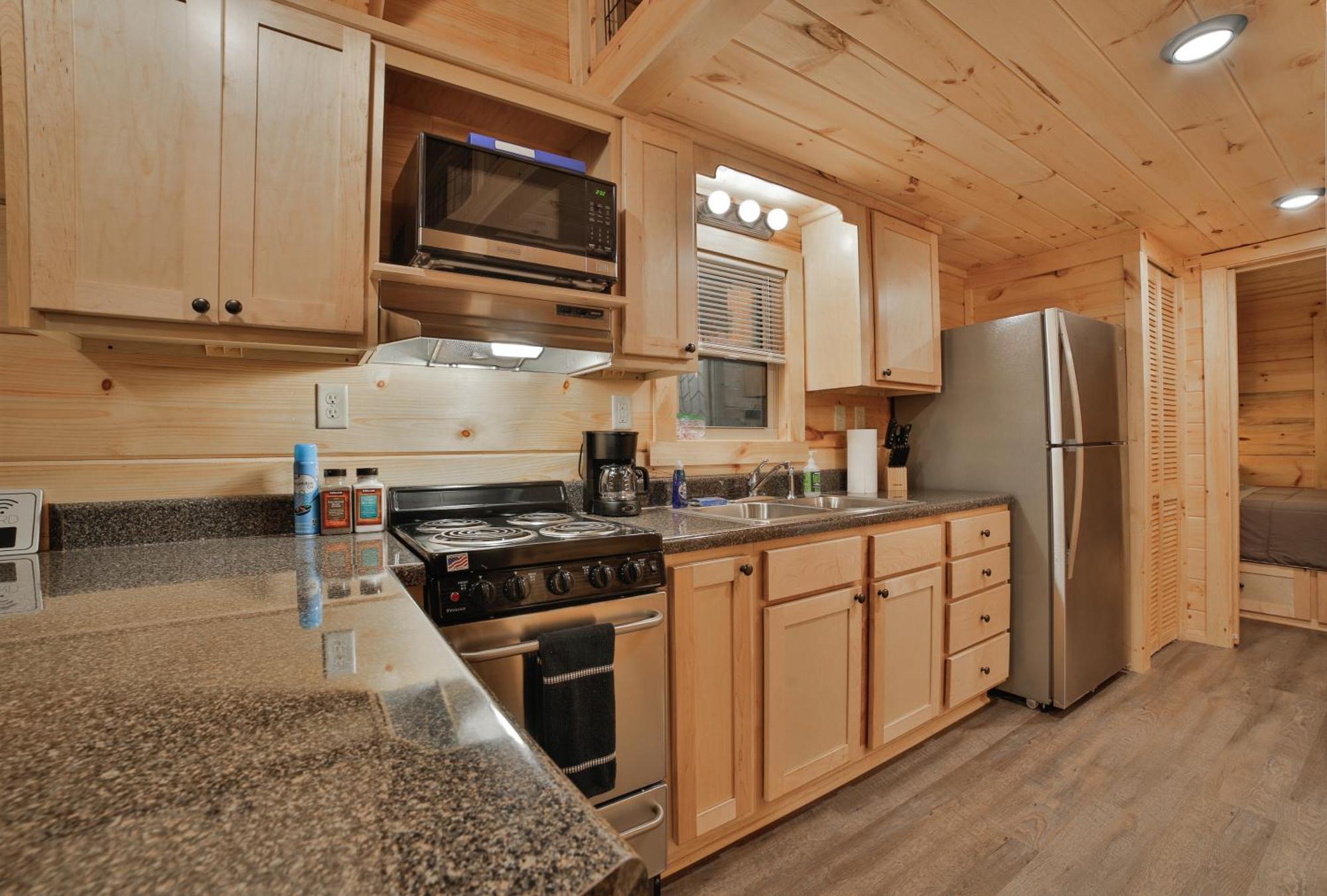 Meg Cabin Tiny Rustic Comfort On Lookout Mtn تشاتانوغا المظهر الخارجي الصورة